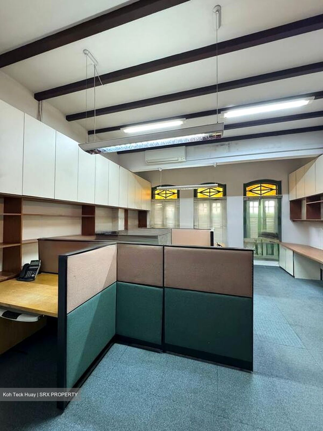 Pekin Street (D1), Office #461230441